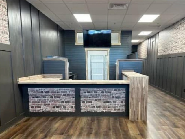 Commercial Construction Service Image