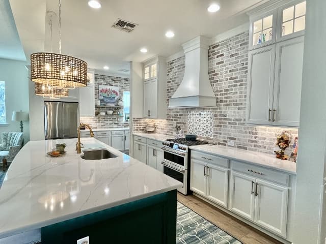 Kitchen Remodeling Service Image